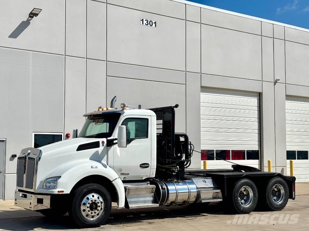 Kenworth T 880 Recovery vehicles