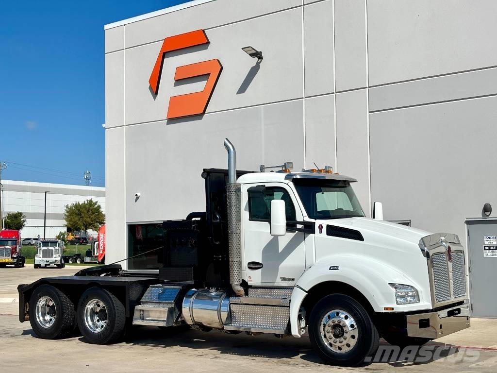 Kenworth T 880 Recovery vehicles