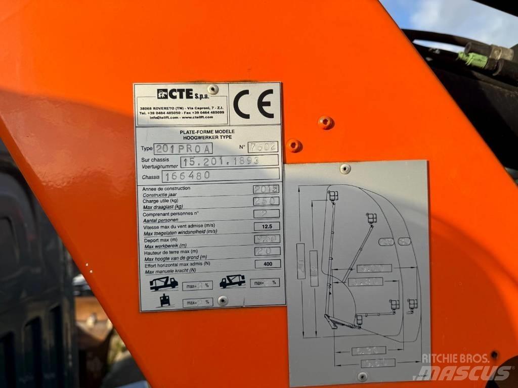 Renault Maxity 120 Other lifts and platforms