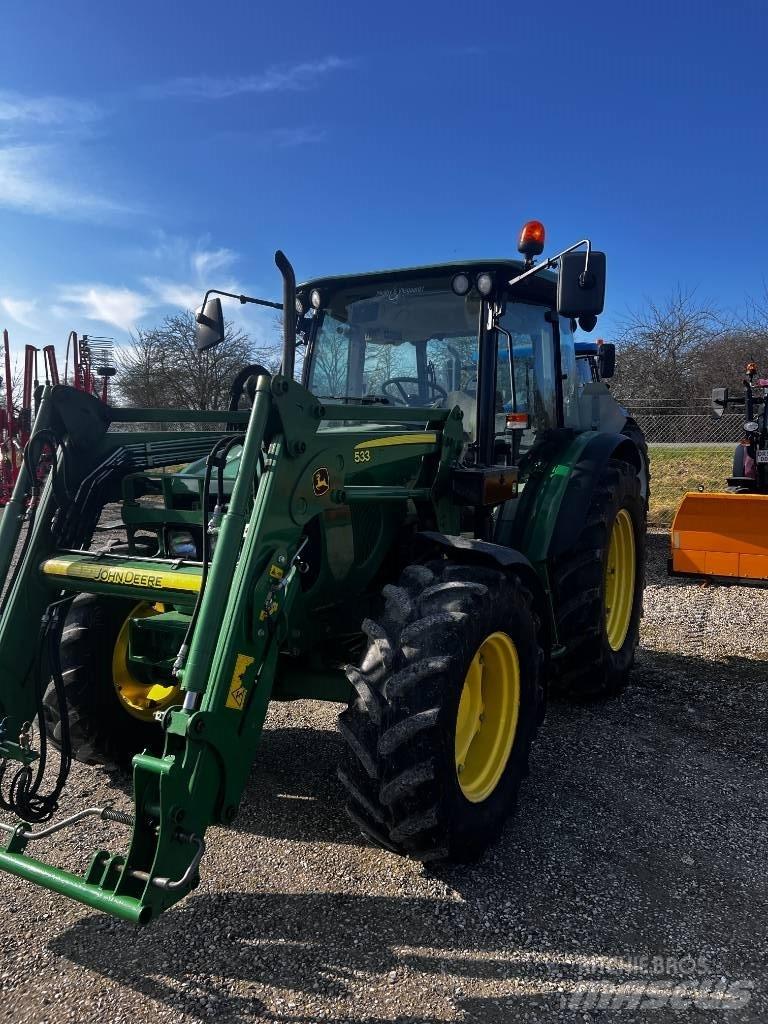 John Deere 5070 M Tractors