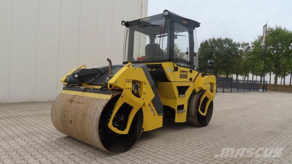 Bomag BW151 AD-5 Twin drum rollers