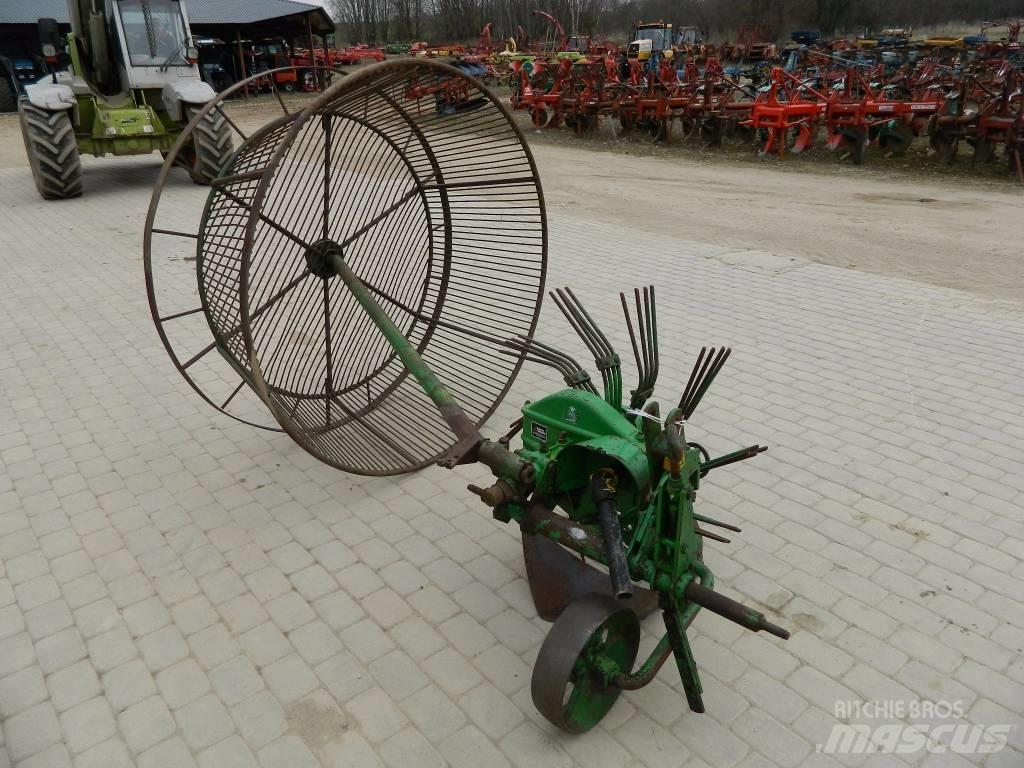 Bolinder-Munktell  Potato harvesters