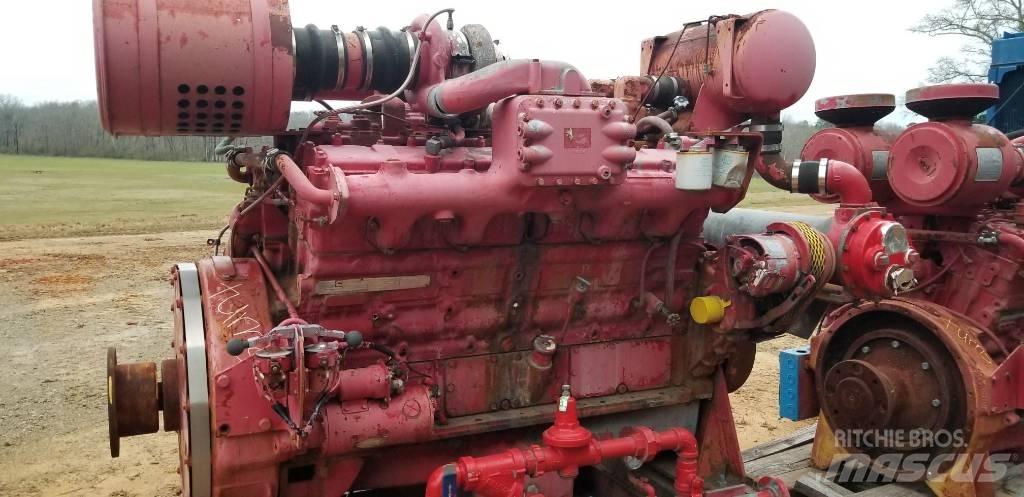 Cummins VT1710 Engines