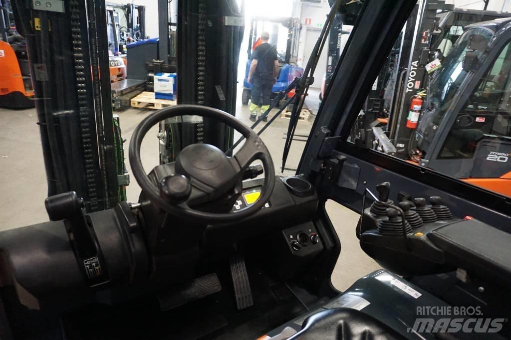 Toyota 8FBMT25 Electric forklift trucks