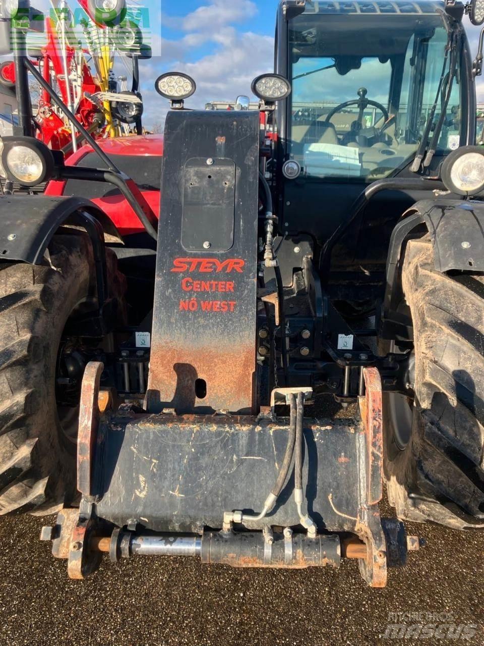Case IH 635 Telehandlers