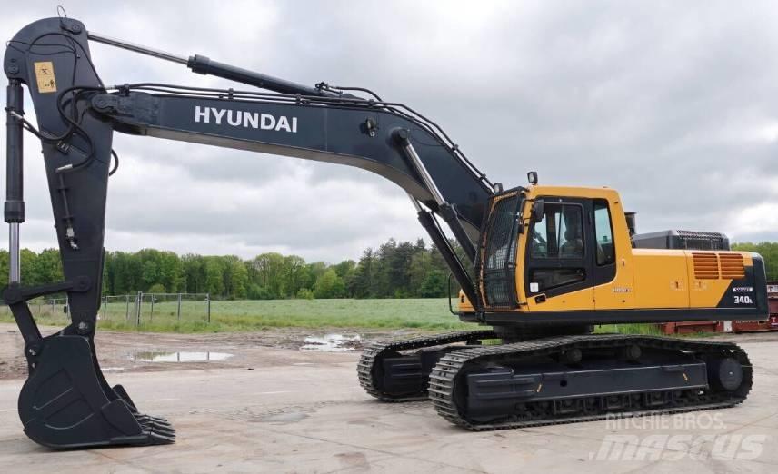 Hyundai 340 Crawler excavators