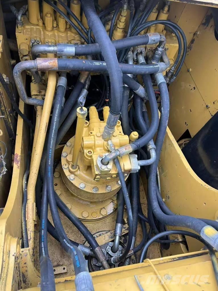 CAT 320 D Crawler excavators