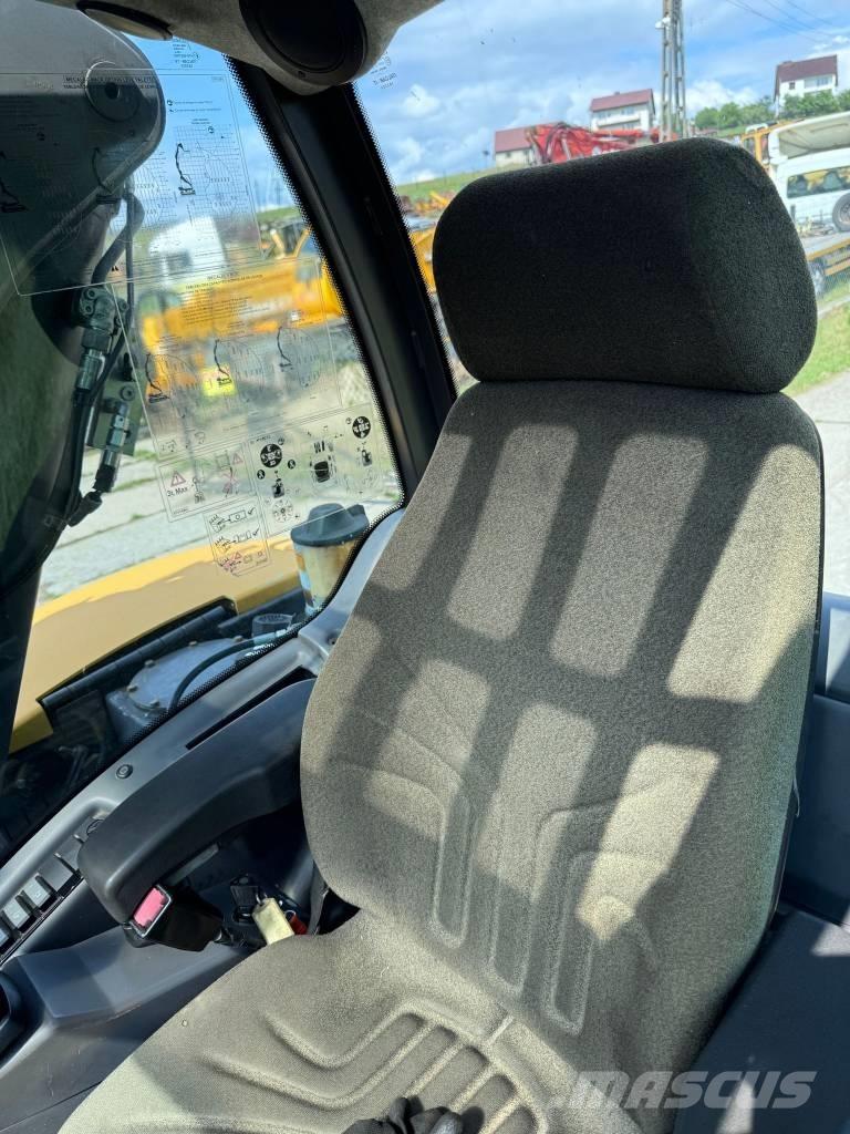 Mecalac 8 MCR Mini excavators  7t - 12t