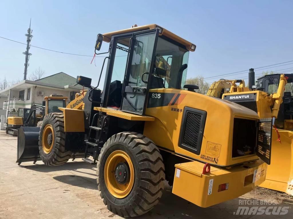 LiuGong 835 Crawler excavators