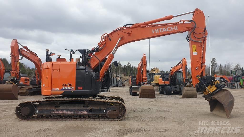 Hitachi ZX225USLC-6 Crawler excavators