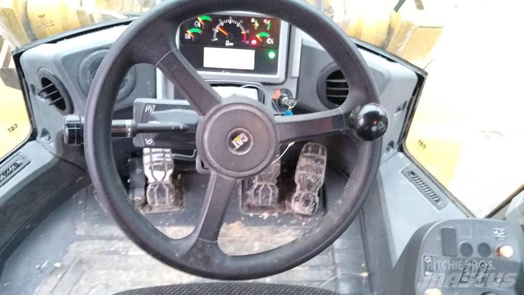 CAT 950M Wheel loaders
