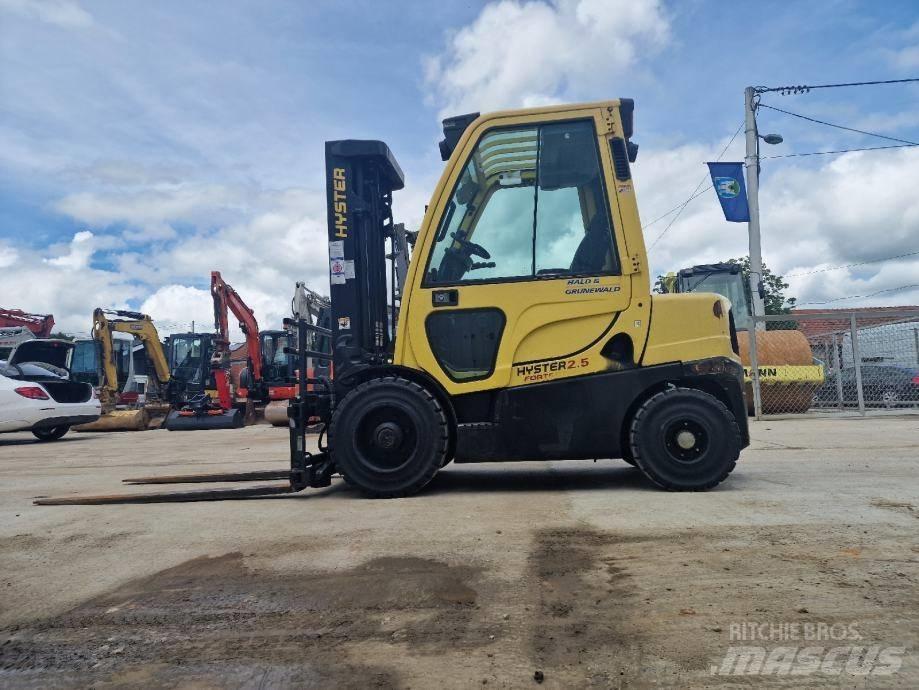 Hyster H2,5FT Diesel trucks