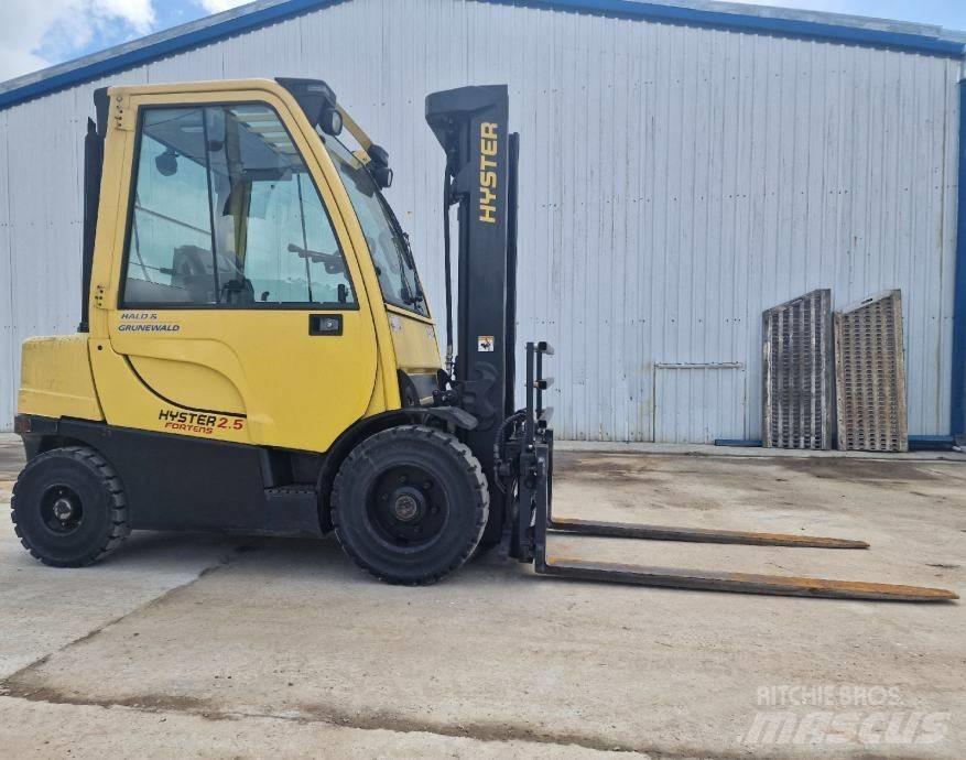 Hyster H2,5FT Diesel trucks