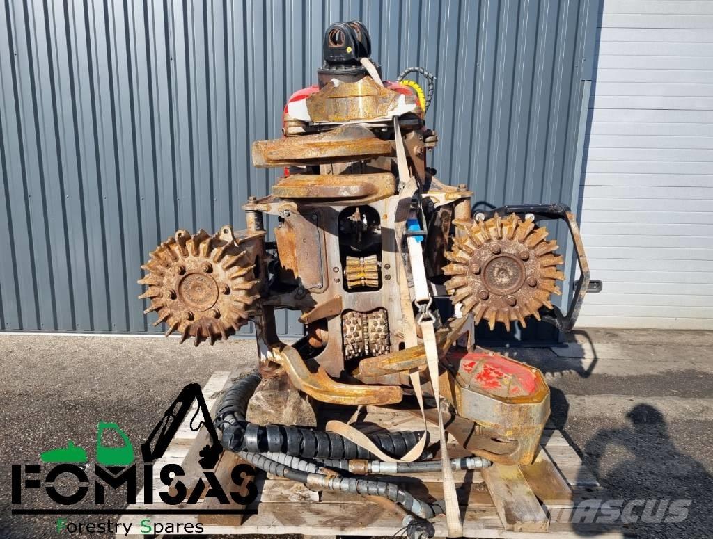 Komatsu C144 Harvester heads