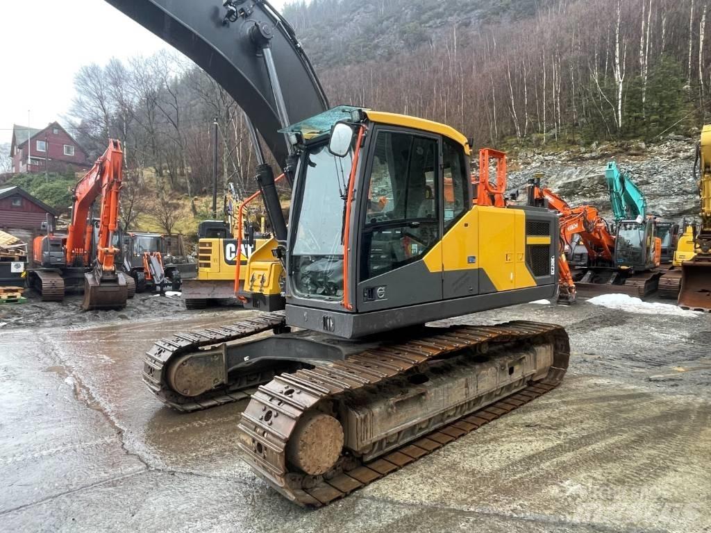 Volvo EC 220 EL Crawler excavators
