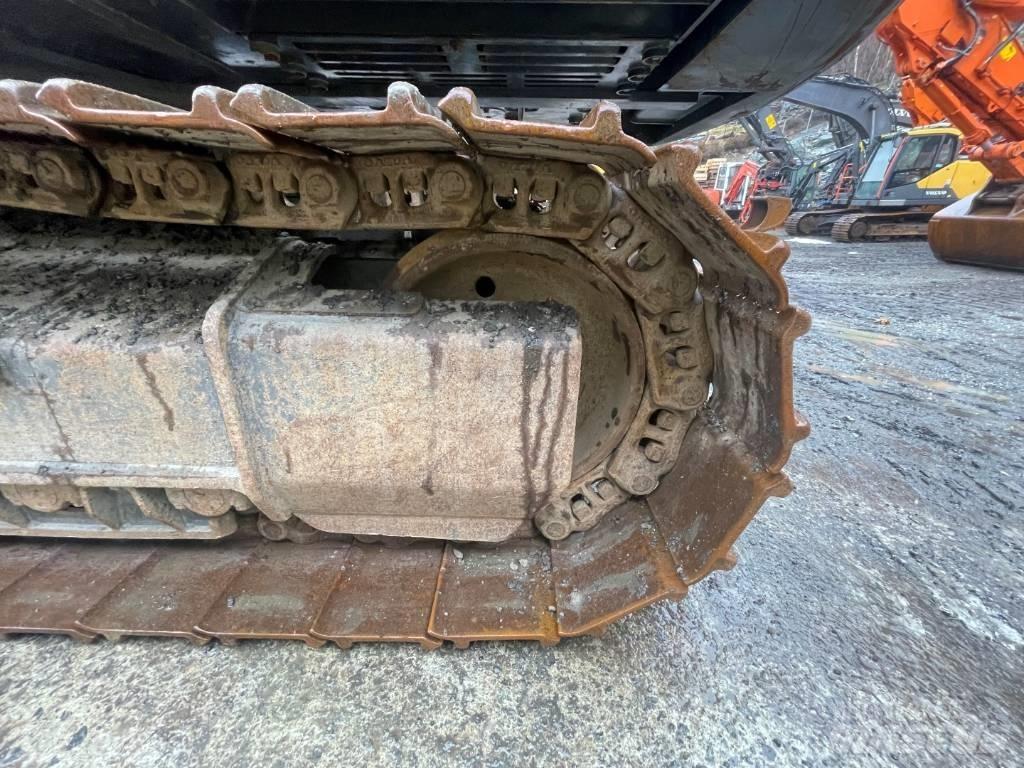Volvo EC 220 EL Crawler excavators