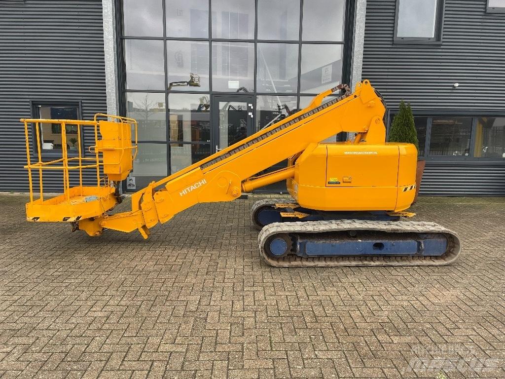 Hitachi HX 99 B-2 Telescopic boom lifts