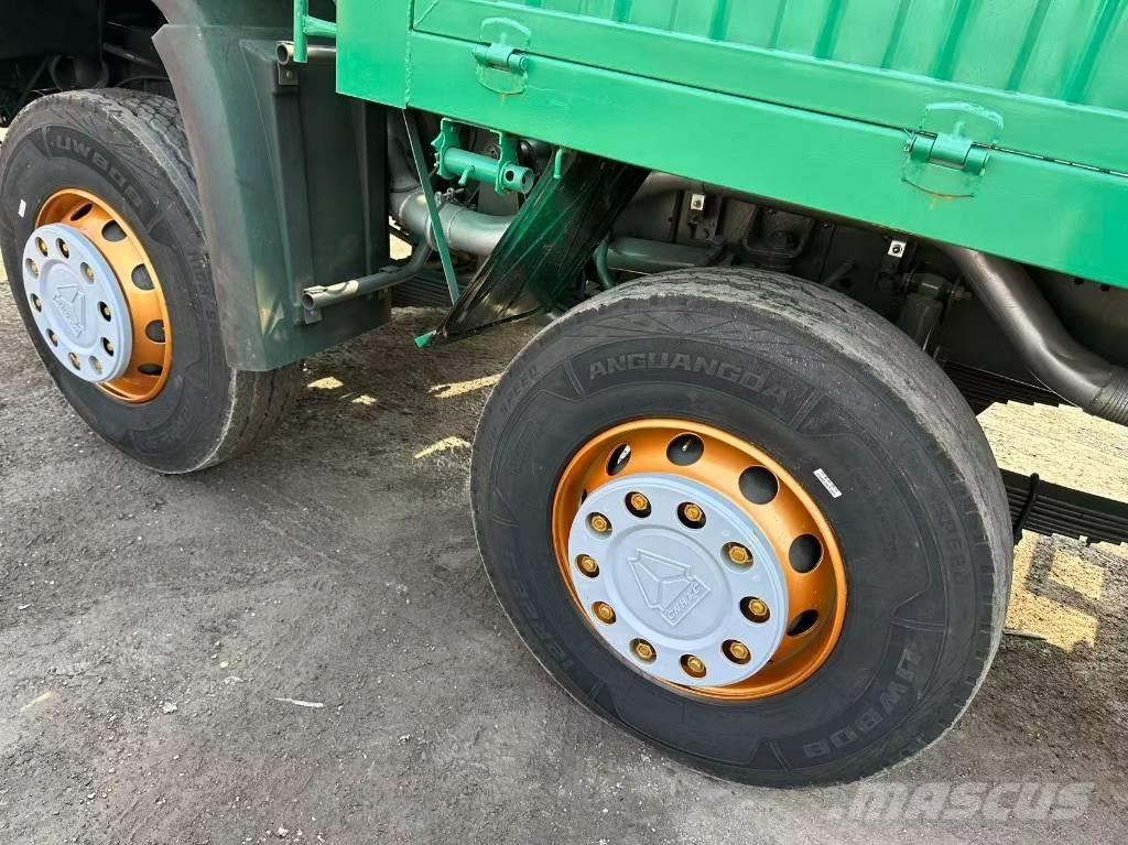 Sinotruk HOWO420hp Flatbed / Dropside trucks