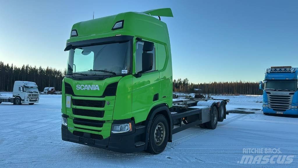 Scania R 500 Chassis Cab trucks