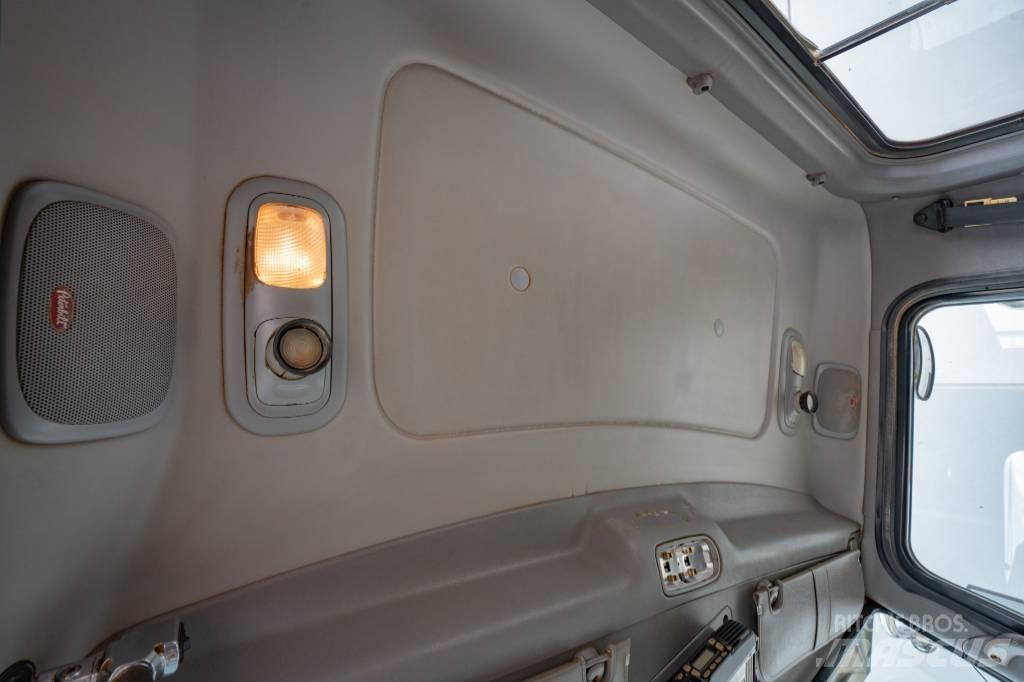 Peterbilt 388 Prime Movers