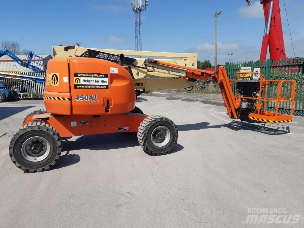 JLG 450 AJ Articulated boom lifts