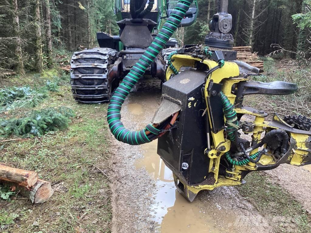 John Deere 1170 E Harvesters