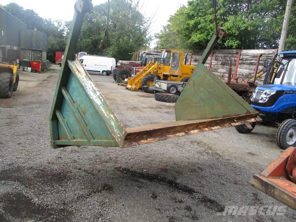 AS Ace 10 Tipper trucks