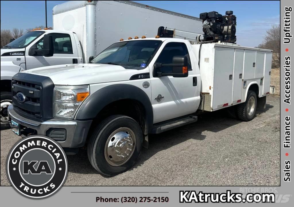 Ford F 550 XL SD Track mounted cranes