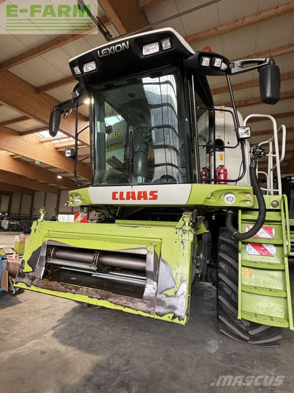 CLAAS lexion 520 Combine harvesters