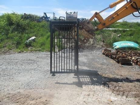  Demolition Cage Other components