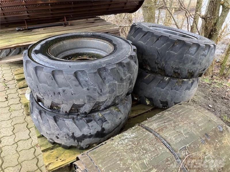  - - - GALAXY Tyres, wheels and rims