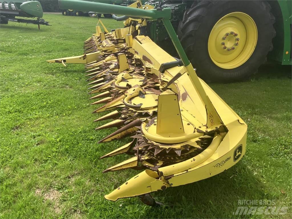 John Deere 390 Plus Forage harvesters