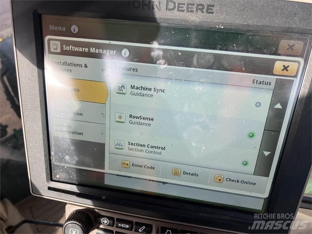 John Deere 6215R Tractors