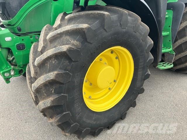 John Deere 6R 195 Tractors