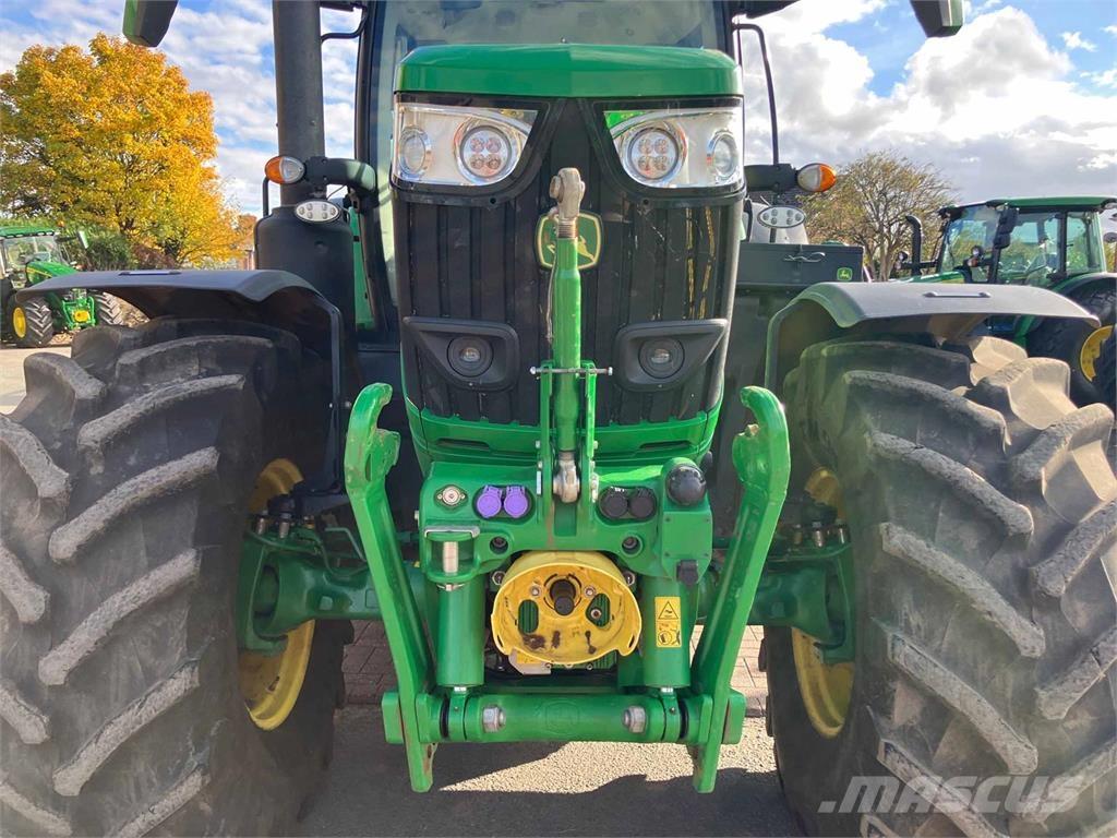 John Deere 6R 215 Tractors