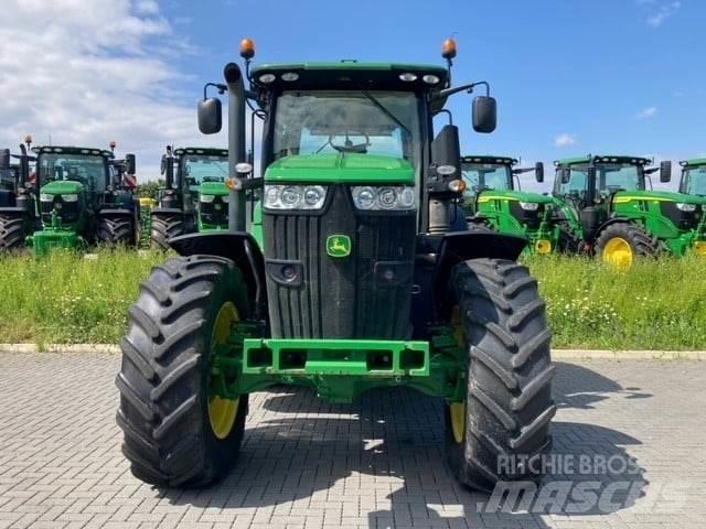 John Deere 7230R Tractors