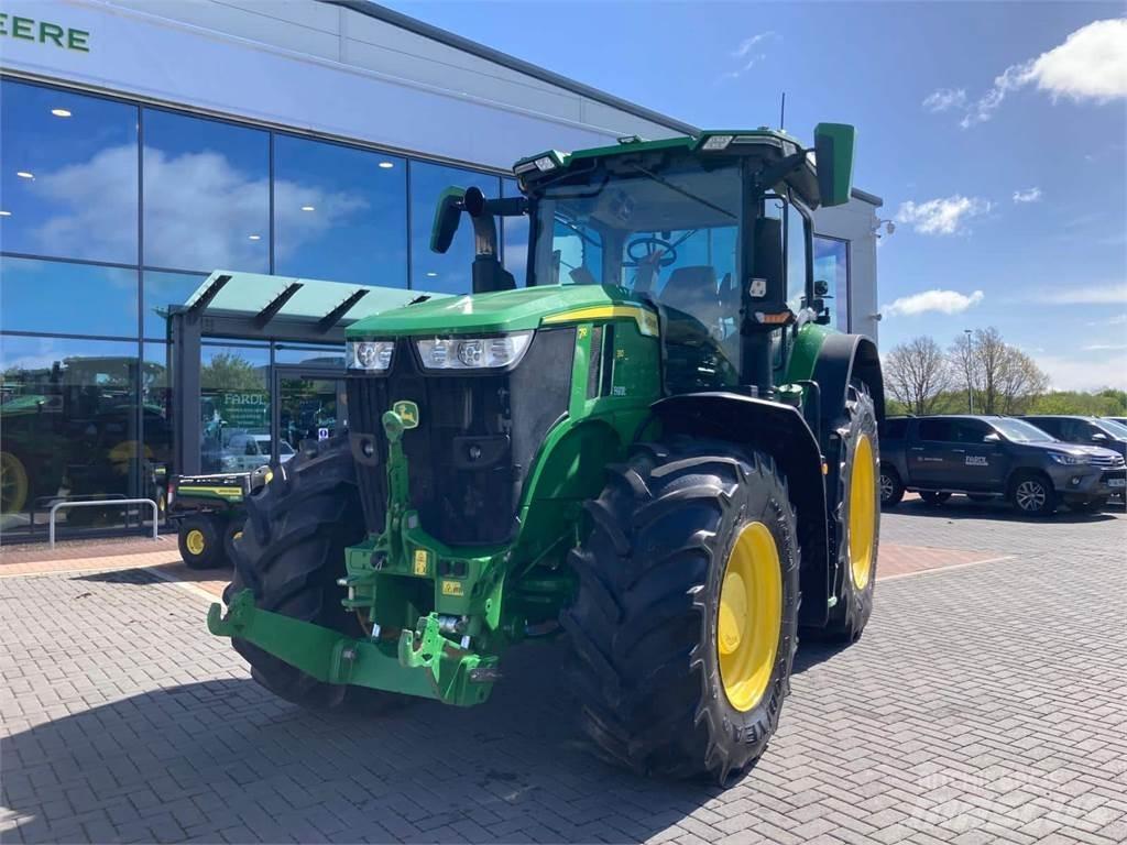 John Deere 7R 310 Tractors