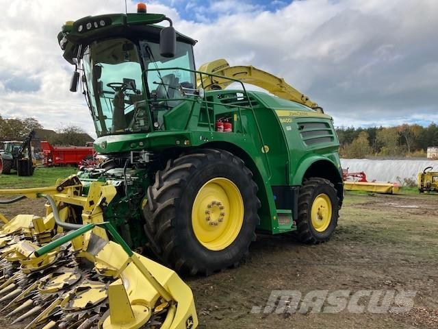 John Deere 8400i Forage harvesters