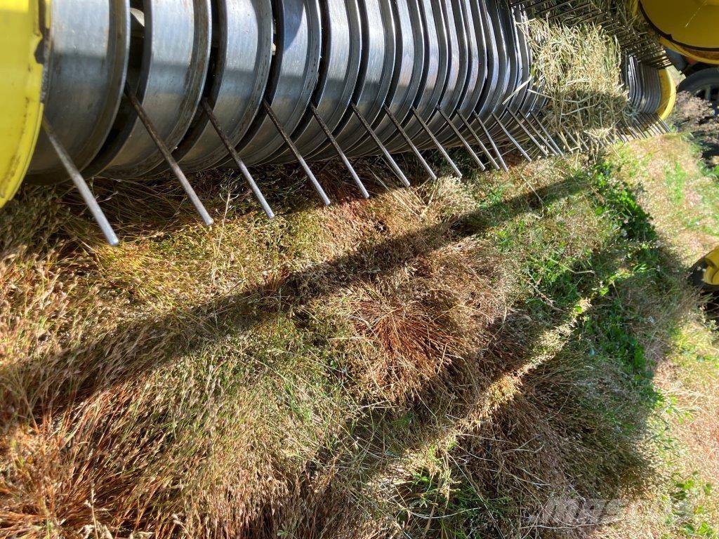 John Deere 8400i Forage harvesters