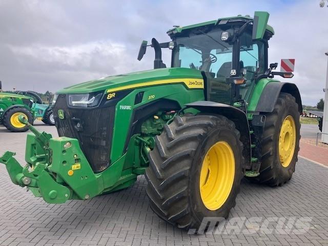 John Deere 8R 370 Tractors