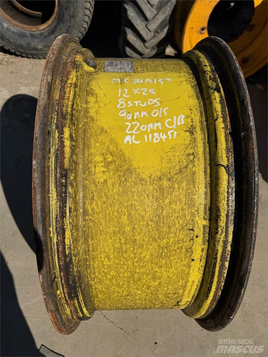 John Deere Example Tyres, wheels and rims