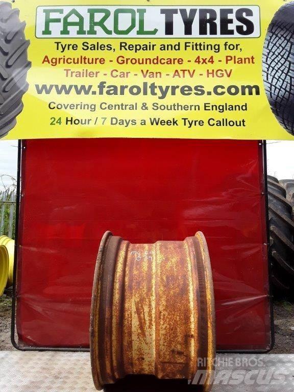 John Deere Yellow rim Tyres, wheels and rims