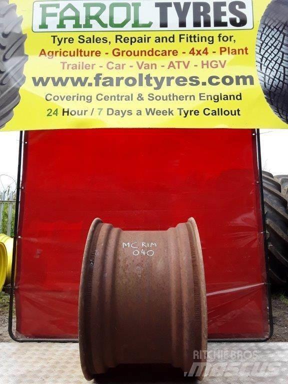 John Deere Yellow rim Tyres, wheels and rims