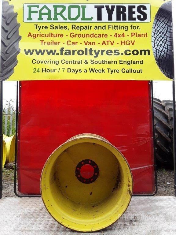 John Deere Yellow rim Tyres, wheels and rims