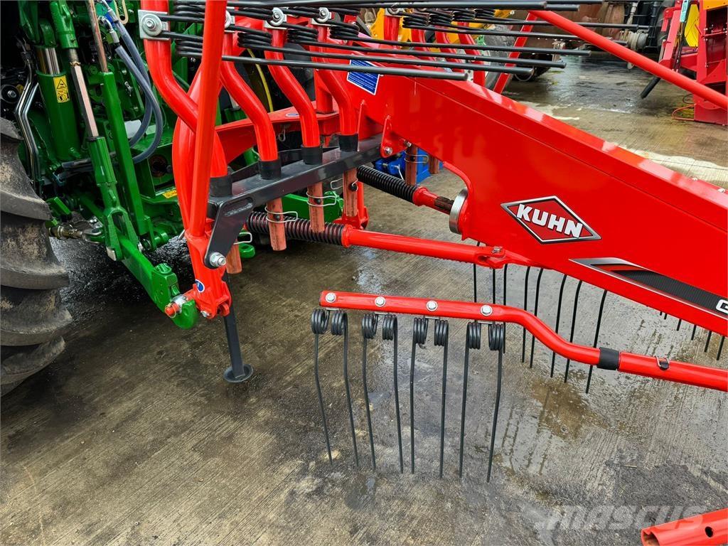 Kuhn GA 4201 Rakes and tedders