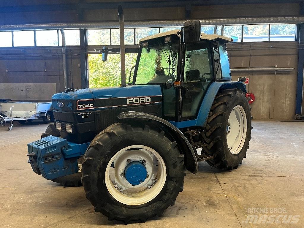 Ford 7840 SLE Tractors