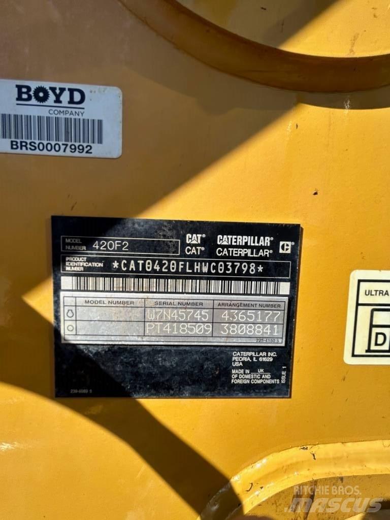 CAT 420 F2 ST Backhoe