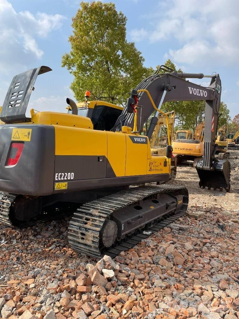 Volvo 220D Crawler excavators