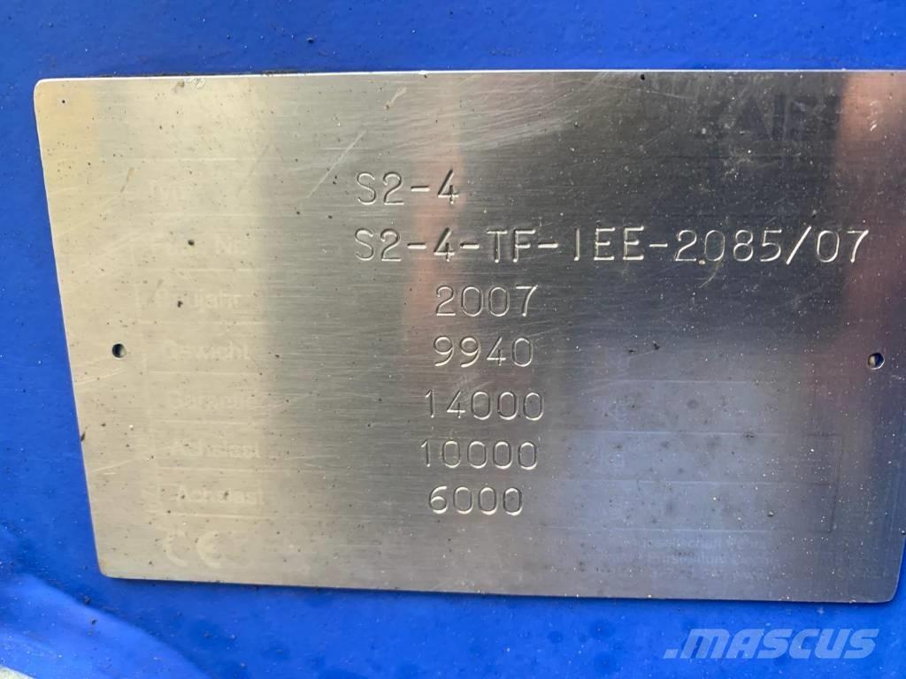 Kaiser S2-4 Wheeled excavators