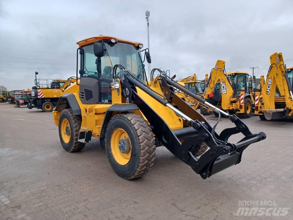 JCB 411 Wheel loaders